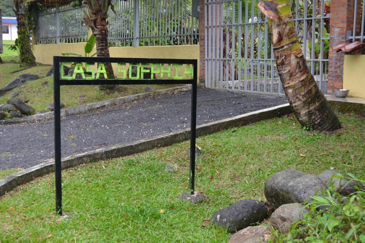 Casa Sophia 3 Listings Apartment 1 Or Apartment 2 Separately Or Apt 1 And 2 Together All With Fo Internet Guápiles 외부 사진