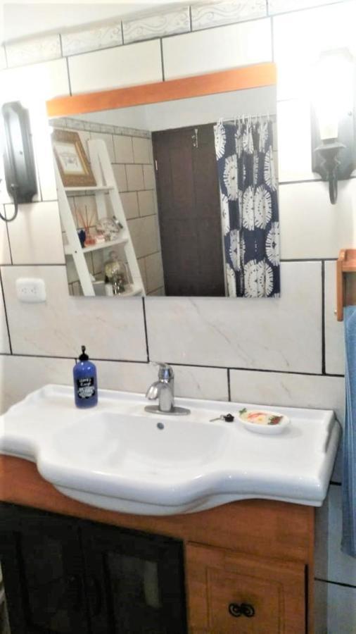 Casa Sophia 3 Listings Apartment 1 Or Apartment 2 Separately Or Apt 1 And 2 Together All With Fo Internet Guápiles 외부 사진