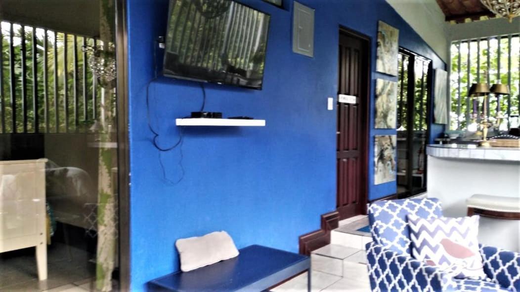 Casa Sophia 3 Listings Apartment 1 Or Apartment 2 Separately Or Apt 1 And 2 Together All With Fo Internet Guápiles 외부 사진