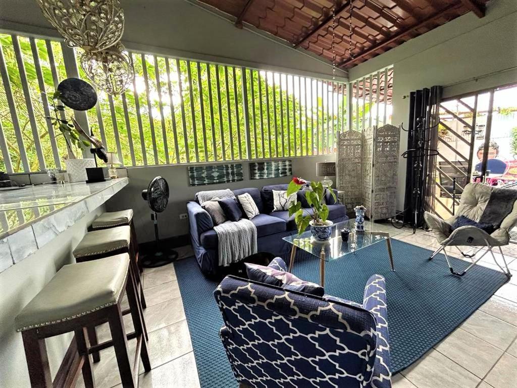 Casa Sophia 3 Listings Apartment 1 Or Apartment 2 Separately Or Apt 1 And 2 Together All With Fo Internet Guápiles 외부 사진