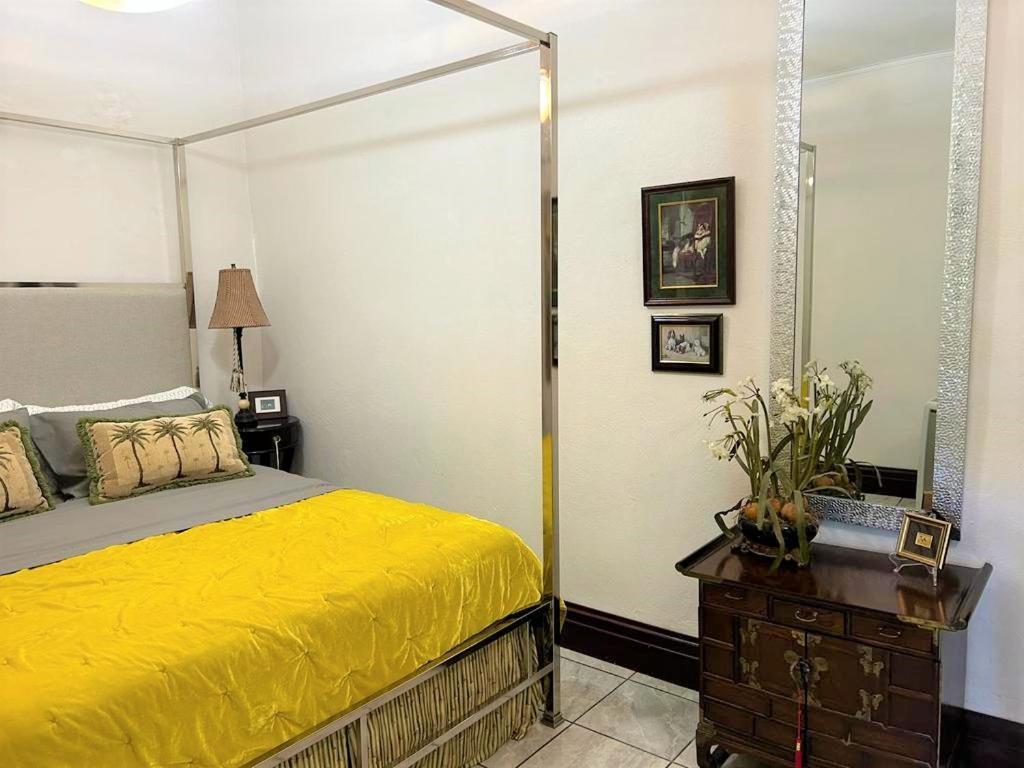 Casa Sophia 3 Listings Apartment 1 Or Apartment 2 Separately Or Apt 1 And 2 Together All With Fo Internet Guápiles 외부 사진