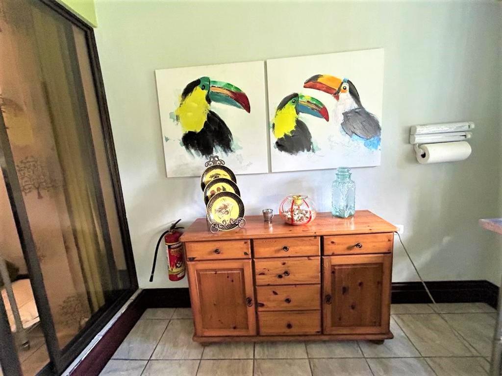 Casa Sophia 3 Listings Apartment 1 Or Apartment 2 Separately Or Apt 1 And 2 Together All With Fo Internet Guápiles 외부 사진